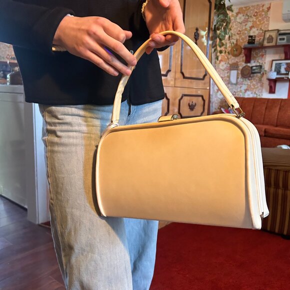 1960s QUEEN-CORE made in norwich england white leather handbag - from MAC - Picture 4 of 13